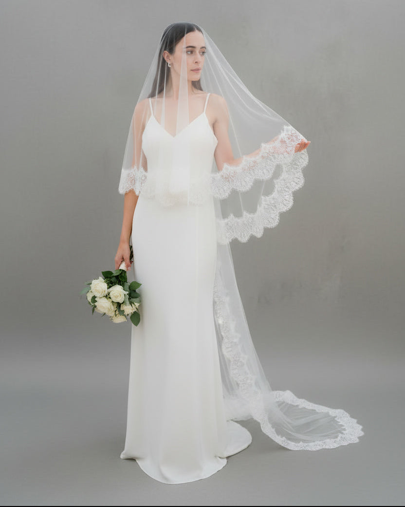 經典 Lace 蕾絲魚尾婚紗拖尾裙擺（Lace Mermaid Wedding Dress），教堂行禮與證婚儀式必備的高級感新娘禮服推